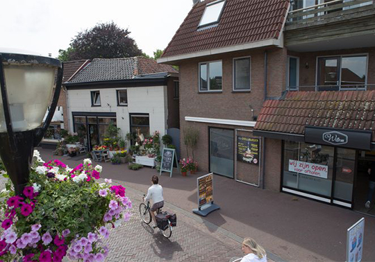 InHeino_voorzieningen_winkelcentrum-en-markt Winkelcentrum Heino