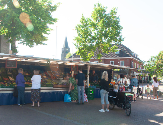 InHeino_winkelen_markt Markt in Heino
